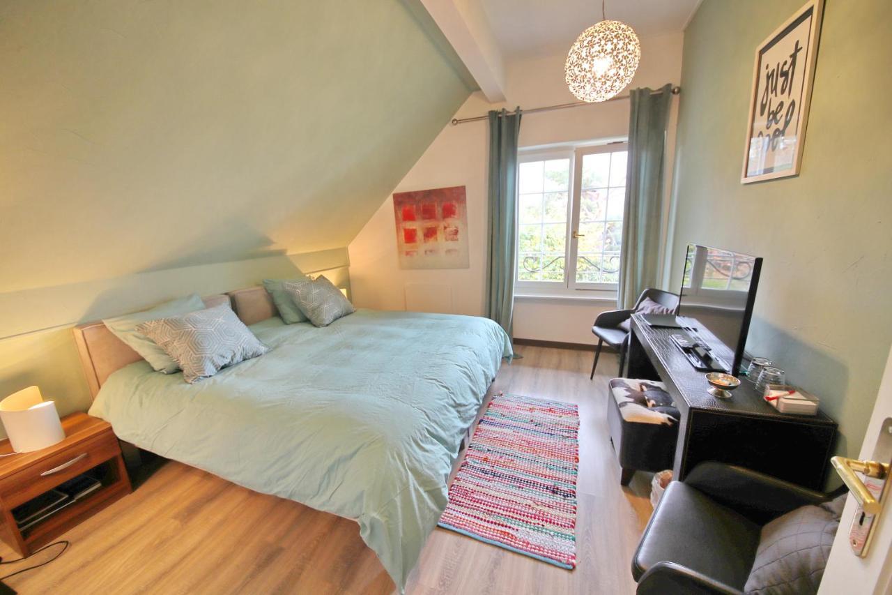 Corseaux Beach Rooms-Riviera Beach Apartments Vevey Bagian luar foto